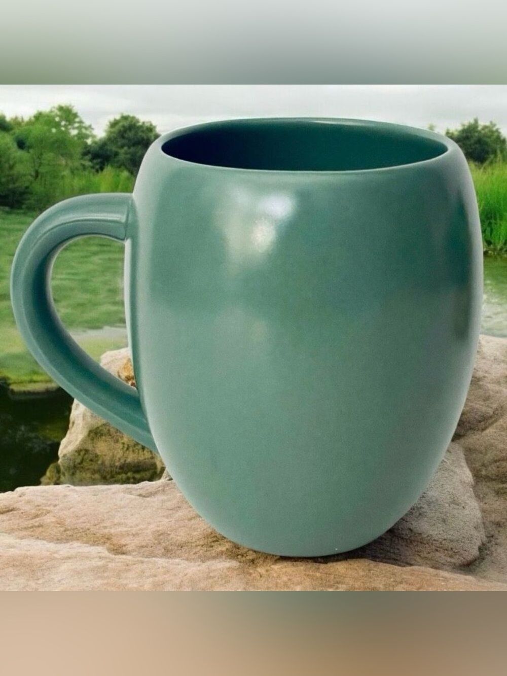 NWOT Everyday Living 16 Oz Green Green Ceramic Coffee Mug